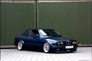 bmw-e30-blue-bbs-rs1.jpg